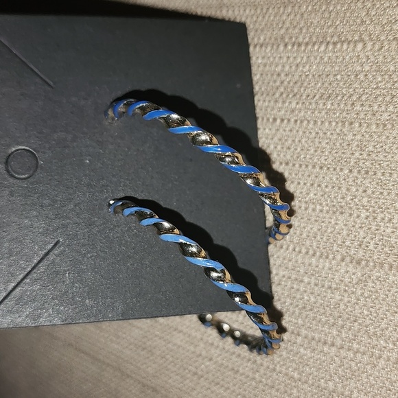 Marlyn Schiff Jewelry - New Marlyn Schiff Gold-Tone Spiral Hoops with Blue, NWOT